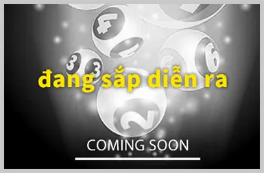 Người chơi phân tích chiến thuật tại bàn casino